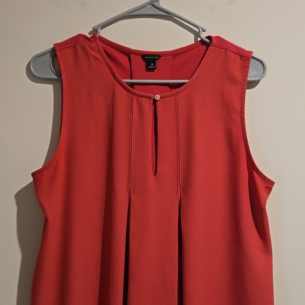 Ann Taylor pink top. Size medium. - Picture 2 of 7